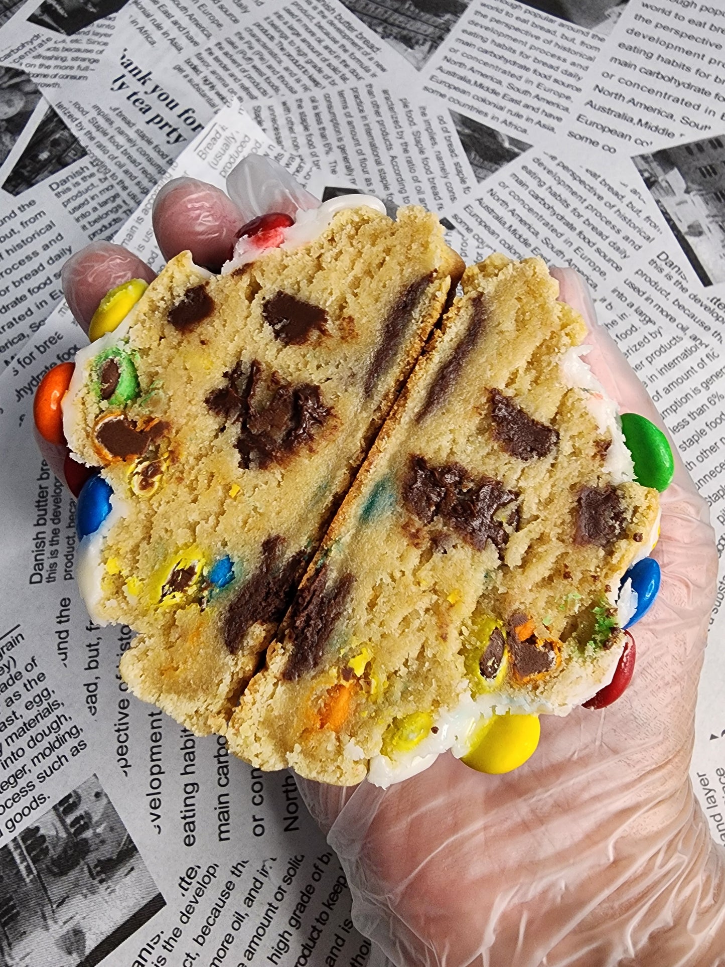 Ny style m&m cookie